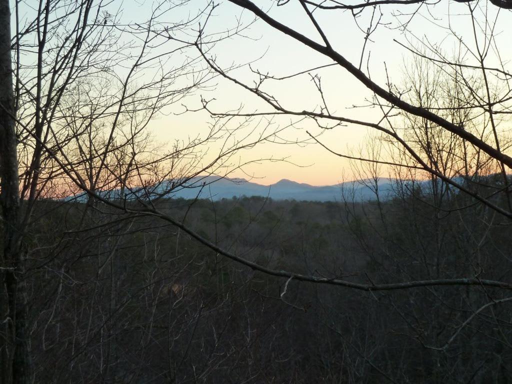 View! Cozy, Private, Fireplace, Hot Tub Log Cabin, Honeymoon! Sevierville Extérieur photo